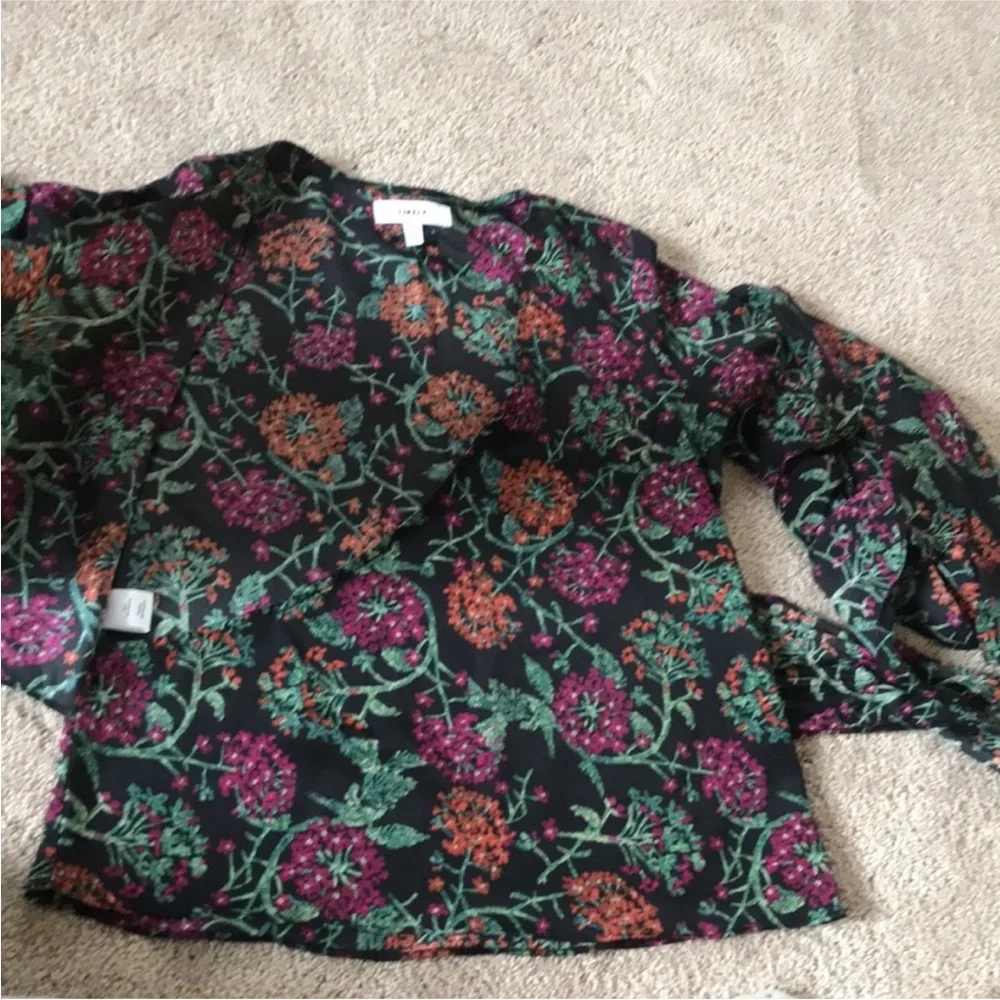 LIKELY RUFFLE TOP - Picture 10 of 12